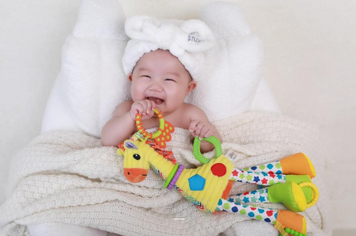 香河宝宝的口欲期 香河宝宝的口欲期